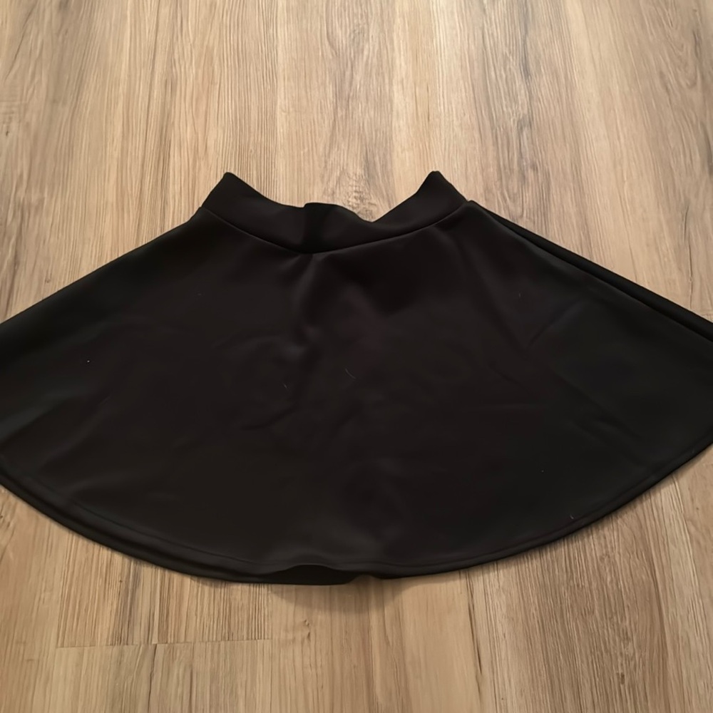 Black skirt